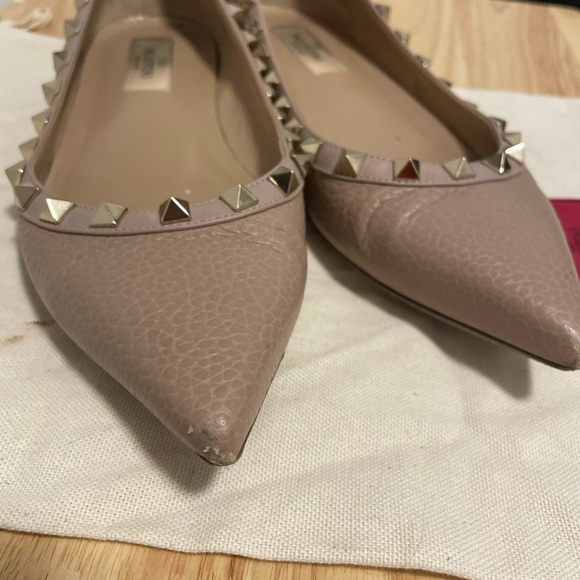 Valentino Rockstud Flats in Nude - Picture 5 of 8